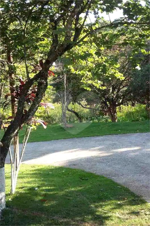 Chácara à venda com 7 quartos, sendo 3 suítes, em Parque Caetê, Bragança Paulista, SP