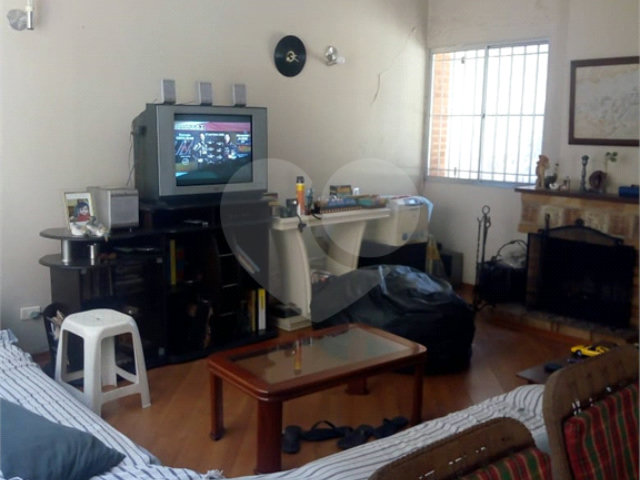 Casa Térrea à venda com 3 quartos, sendo 1 suíte,  em Jardim Prudência, São Paulo, SP
