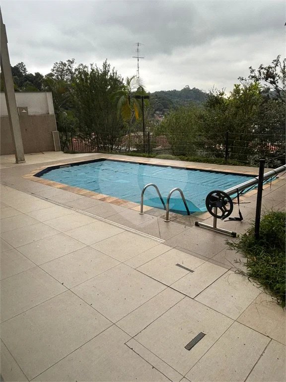 Casa à venda com 2 suítes no condomínio Cântaros da Serra, São Paulo - SP