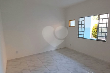 Casa à venda com 2 quartos em Campo Grande, Rio de Janeiro, RJ