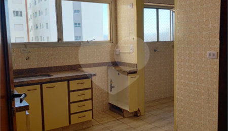 Apartamento à venda com 2 quartos, sendo 1 suíte,  em Lapa, São Paulo, SP