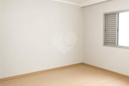 Casa à venda com 4 quartos, sendo 2 suítes,  em Jardim Bela Vista, Santo André, SP