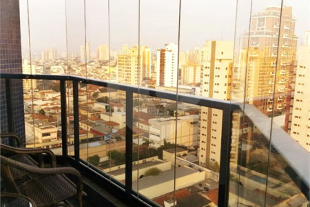 Apartamento à venda com 3 quartos, sendo 1 suíte, em Vila Gomes Cardim, São Paulo, SP