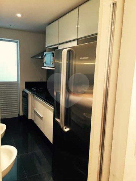 Apartamento à venda com 2 suítes em Real Parque, São Paulo, SP