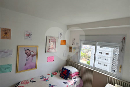 Apartamento à venda ou para alugar com 3 quartos, sendo 1 suíte, em Jardim Vazani, São Paulo, SP