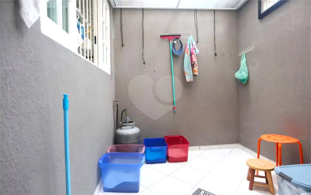 Casa à venda com 3 quartos, sendo 1 suíte,  no condomínio Residencial Villagio, São Paulo - SP