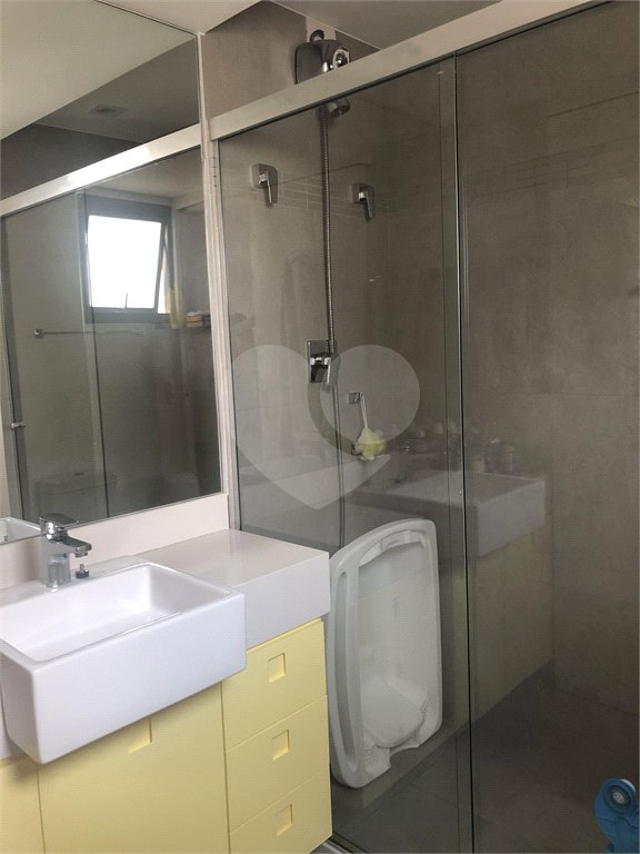 Apartamento à venda com 3 quartos, sendo 2 suítes, em Vila Nova Conceição, São Paulo, SP