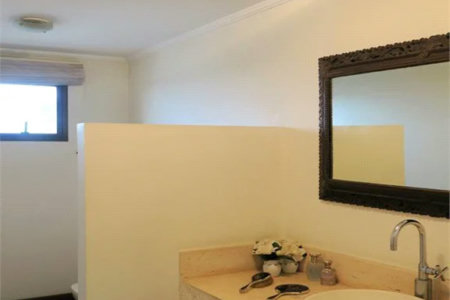 Apartamento à venda com 3 quartos, sendo 2 suítes,  em Real Parque, São Paulo, SP
