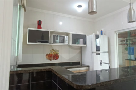 Casa à venda com 2 quartos, sendo 1 suíte, em Vila Domingues, Votorantim, SP