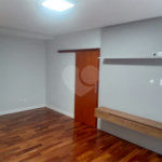Casa à venda com 4 quartos, sendo 3 suítes,  no condomínio Residencial Montreal, São Carlos - SP