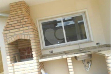 Casa à venda com 4 suítes em Chácara Remanso (caucaia do Alto), Cotia, SP