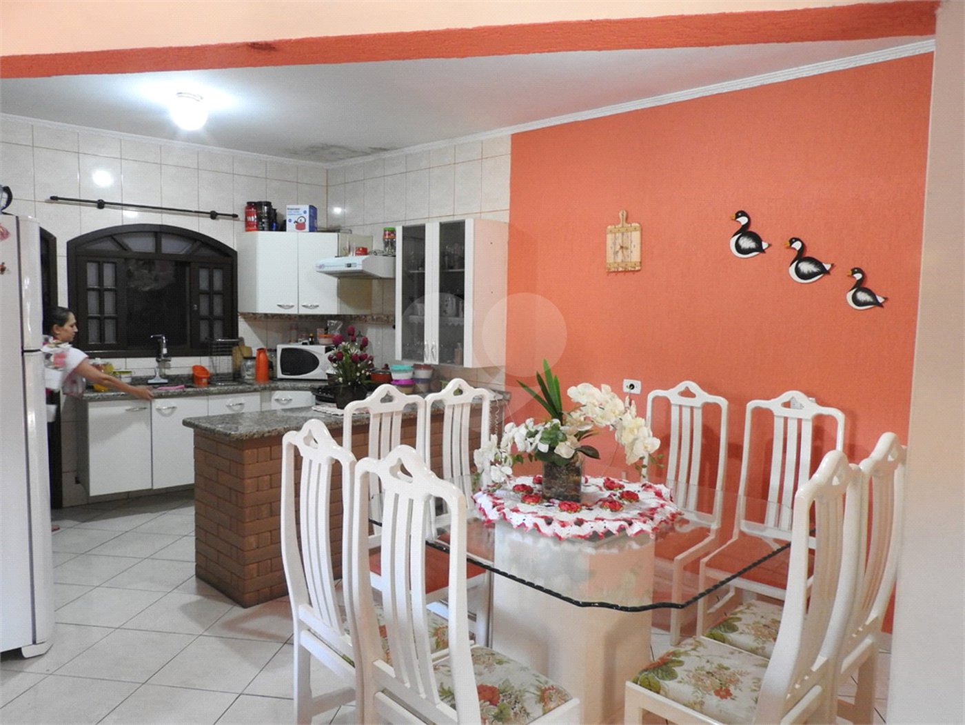 Excelente oportunidade de investimento Sobrado e Salão comercial 229,61m² no bairro Canjica, Terra Preta - Mairiporã/SP