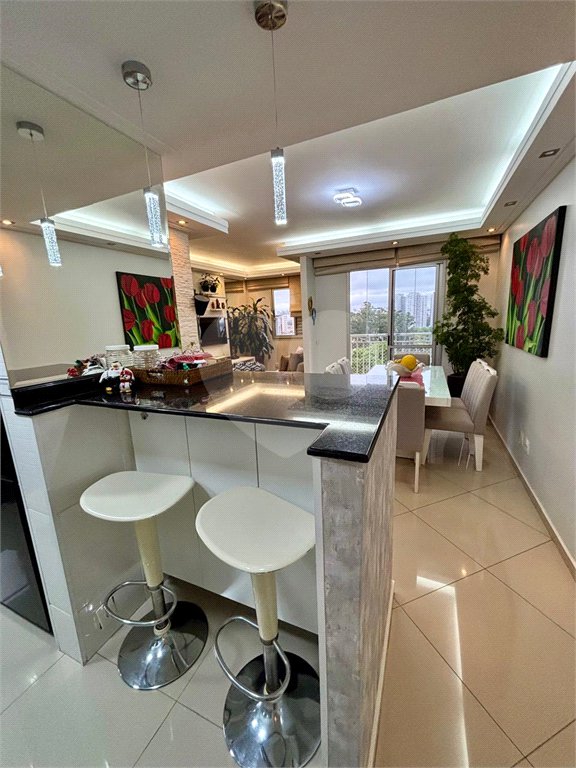 Apartamento à venda com 3 quartos, sendo 1 suíte,  em Água Branca, São Paulo, SP