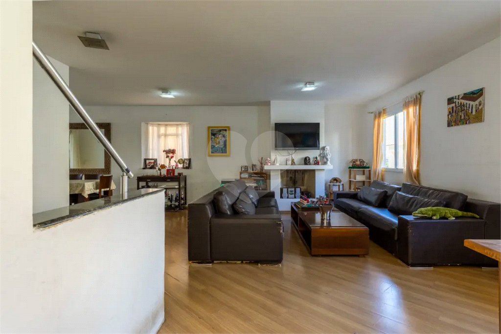 Casa à venda com 3 suítes no condomínio Villas Nova Tatuapé I, São Paulo - SP