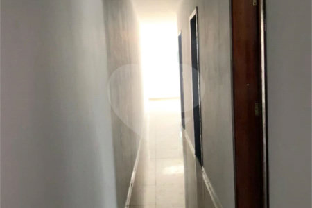 Sobrado à venda com 3 quartos, sendo 1 suíte, em Nova Cerejeira, Atibaia, SP