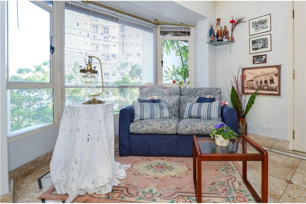 Apartamento à venda com 4 suítes em Vila Suzana, São Paulo, SP