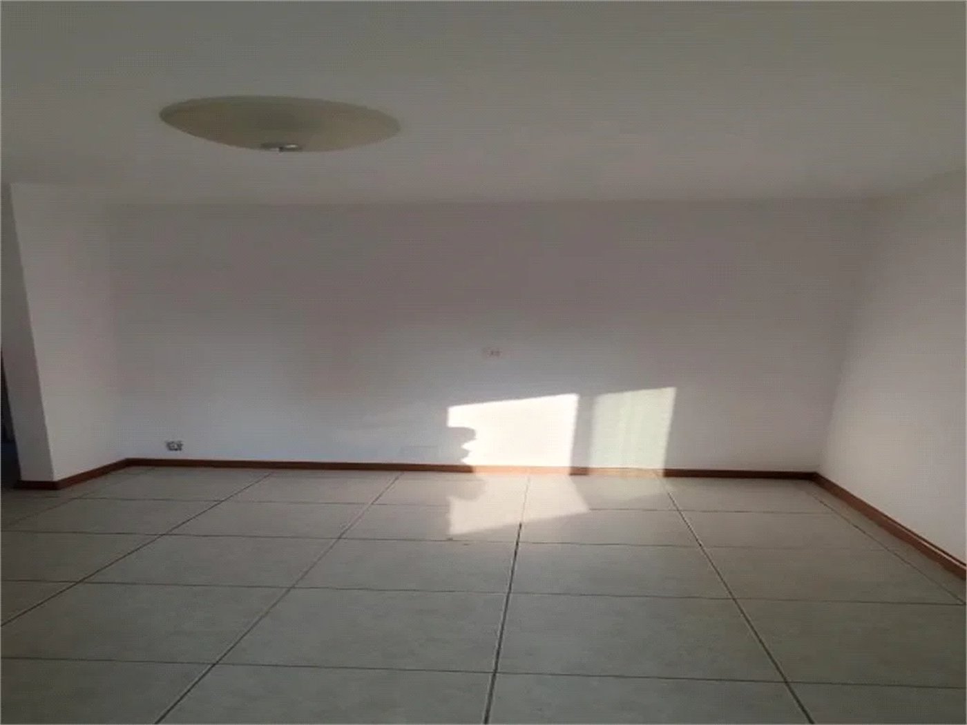 Apartamento à venda com 2 quartos, sendo 1 suíte,  em Jardim Parque Morumbi, São Paulo, SP