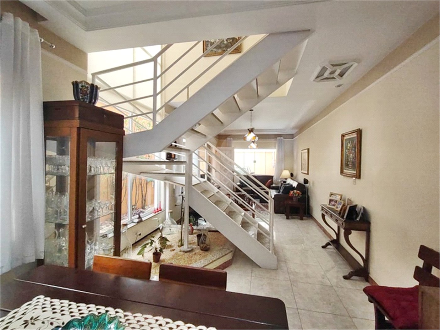 Casa à venda com 3 suítes em Parada Inglesa, São Paulo, SP