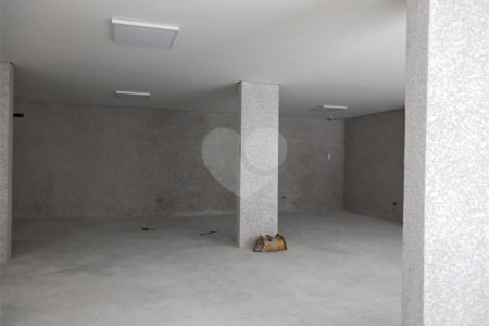 Casa à venda com 2 suítes no condomínio Residencial Napoles, São Paulo - SP