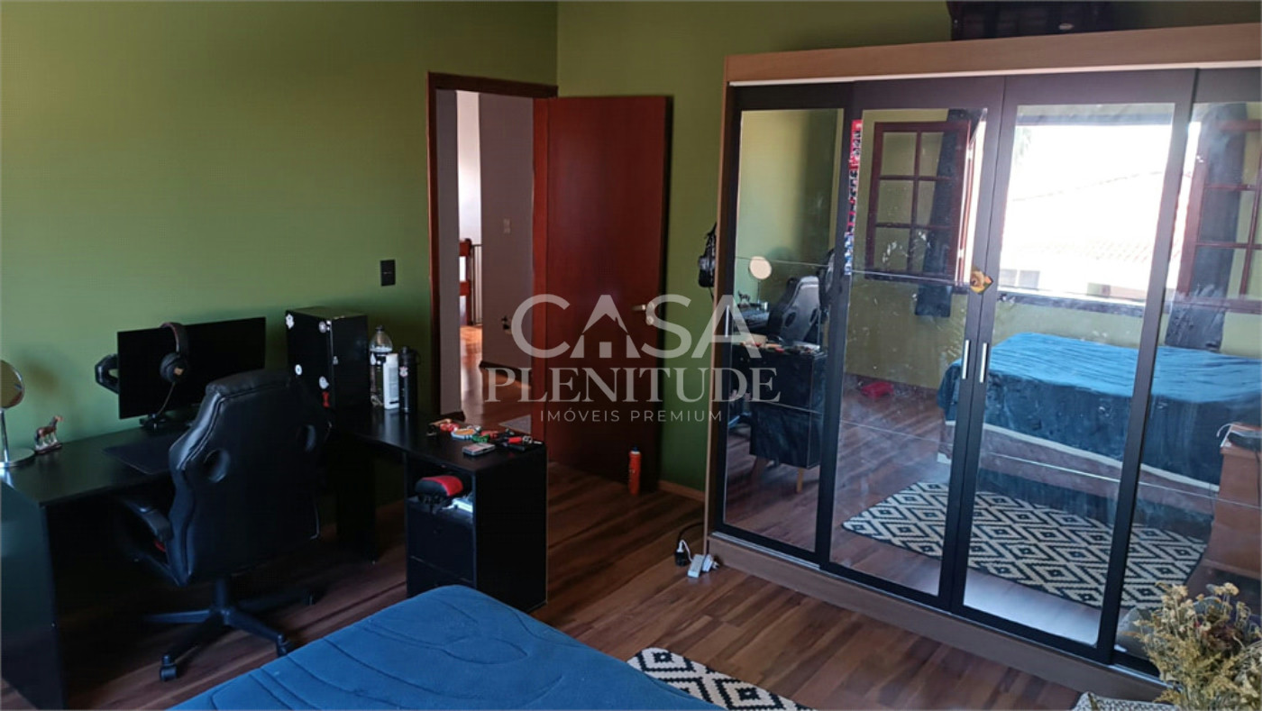 Casa à venda com 3 quartos, sendo 1 suíte,  em Jardim Americano, Sorocaba, SP