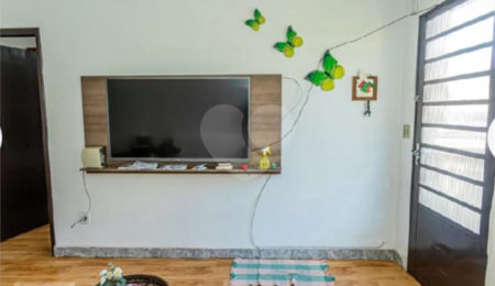 Sobrado à venda com 4 quartos no Brasilândia, São Paulo, SP