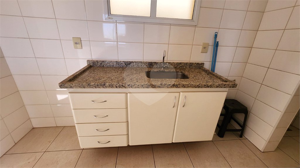 Apartamento à venda com 1 suíte no Centro, Araraquara, SP