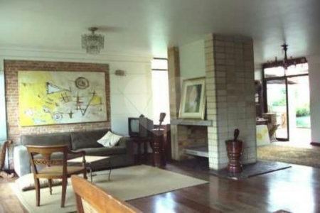 Casa Térrea à venda com 3 quartos, sendo 1 suíte, em Jardim Marajoara, São Paulo, SP