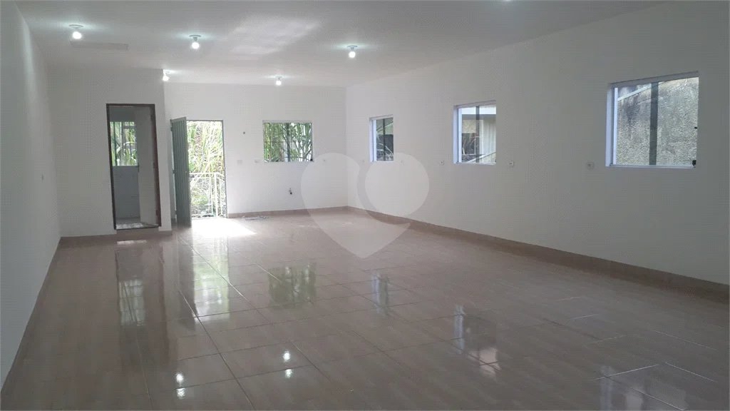 sala comercial para locação piso superior no bairro Vila Nova 1 - Vinhedo SP