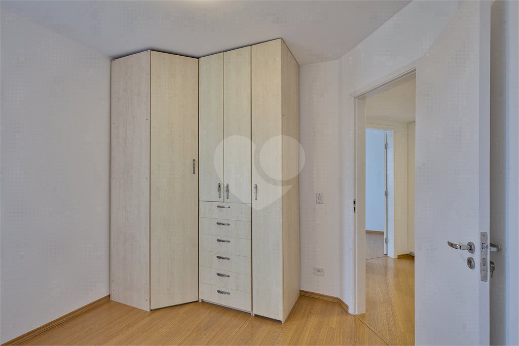 Apartamento à venda com 3 quartos, sendo 1 suíte, em Alto da Boa Vista, São Paulo, SP