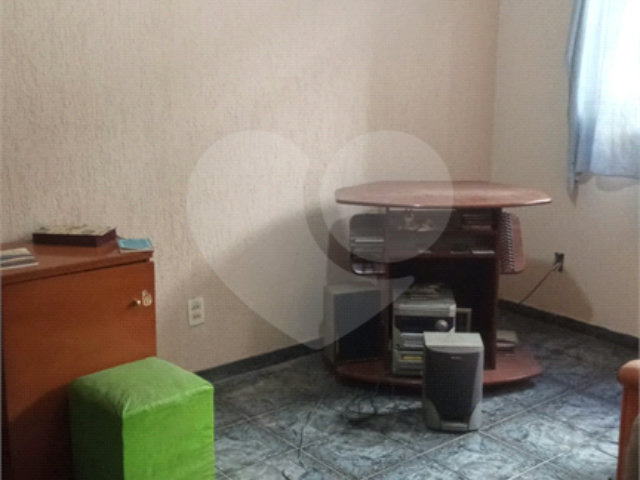 Sobrado à venda com 3 quartos em Sapopemba, São Paulo, SP