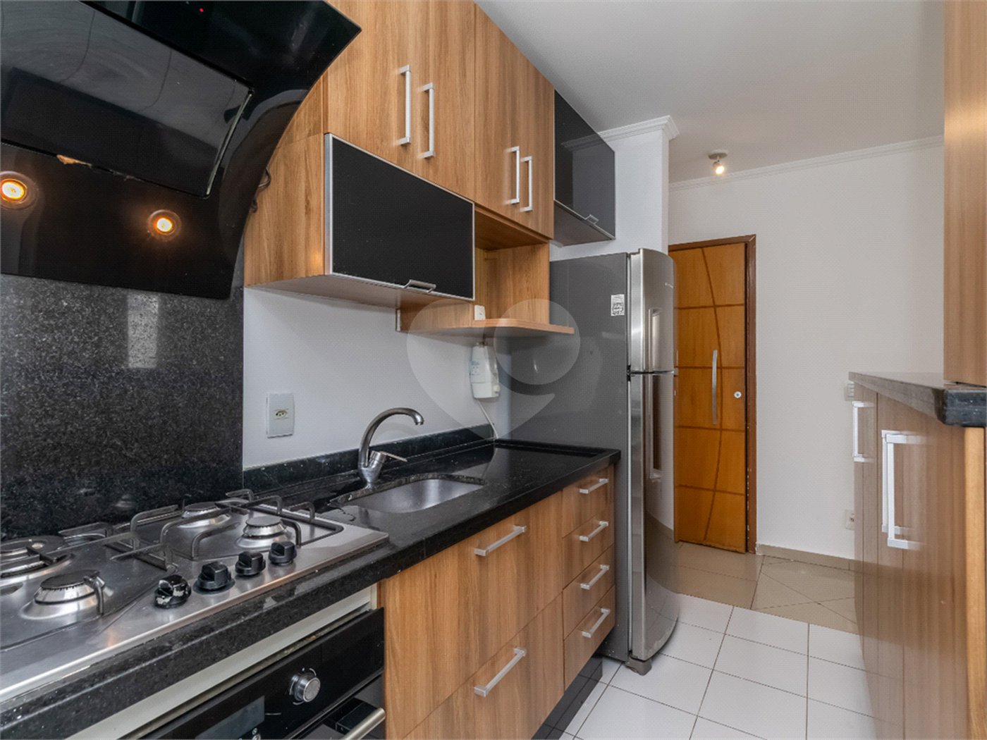 Apartamento à venda com 2 quartos em Vila Anastácio, São Paulo, SP