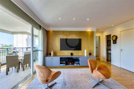 Apartamento à venda com 3 suítes em Alto da Boa Vista, São Paulo, SP