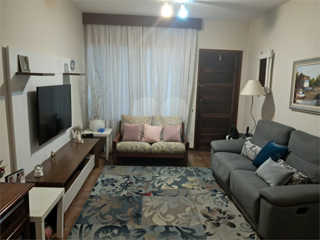 Sobrado à venda com 2 quartos em Granja Julieta, São Paulo, SP