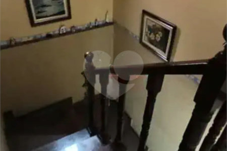 Sobrado à venda com 3 quartos, sendo 1 suíte,  em Jardim Líbano, São Paulo, SP