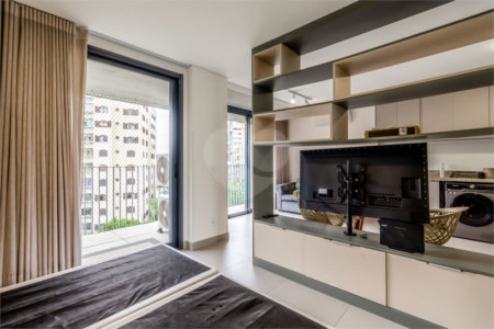 Apartamento à venda ou para alugar com 1 suíte em Jardim das Bandeiras, São Paulo, SP