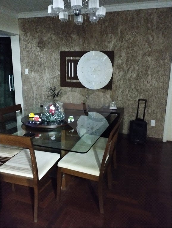 Casa à venda com 3 quartos em Lagoa Seca, Mogi das Cruzes, SP
