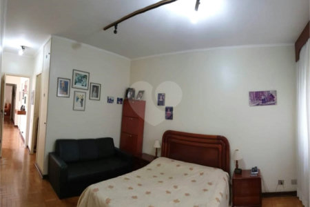 Sobrado à venda com 4 quartos, sendo 1 suíte,  em Sumaré, São Paulo, SP
