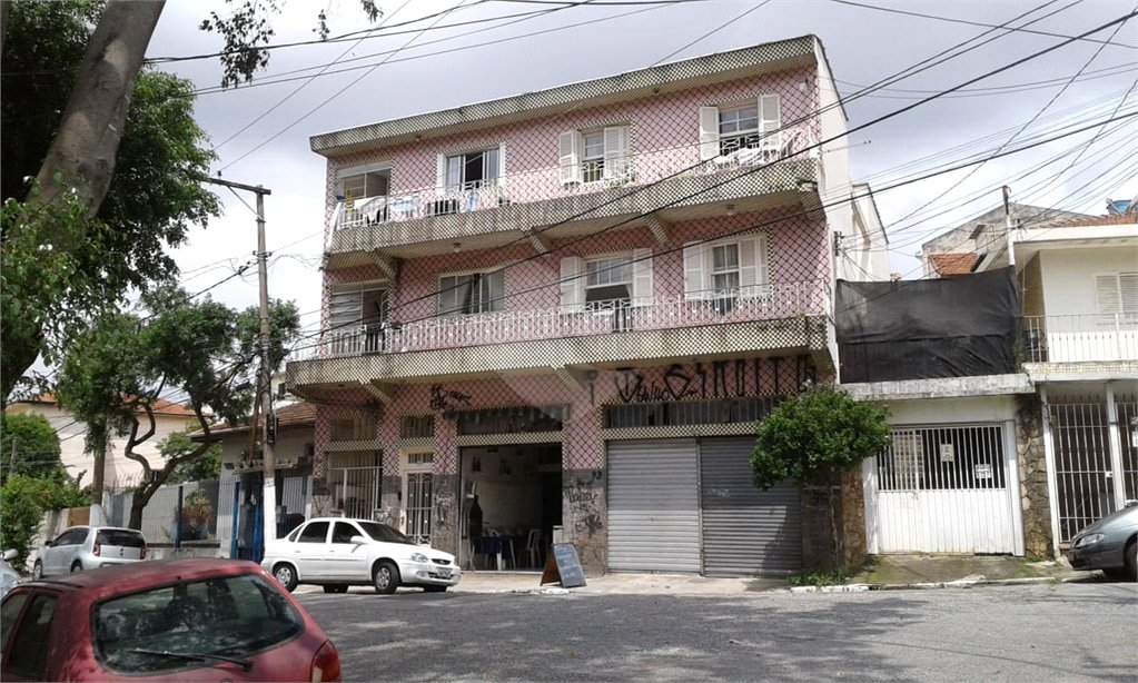 Prédio à venda com 3 quartos, sendo 2 suítes, em Vila Nivi, São Paulo, SP