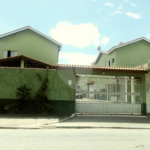 Casa à venda com 2 quartos, sendo 1 suíte, no condomínio Jardim Débora, Poá - SP