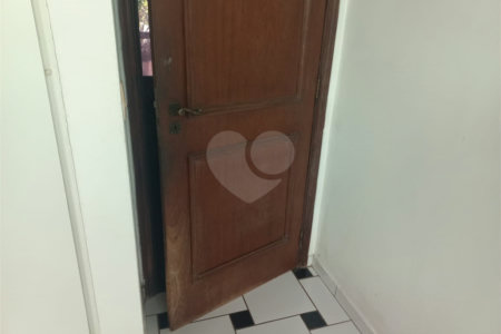 Casa à venda com 3 quartos, sendo 2 suítes, em Morumbi, São Paulo, SP