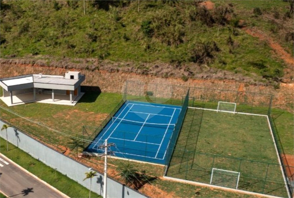 Terreno à venda no Centro, Bom Jesus dos Perdões, SP