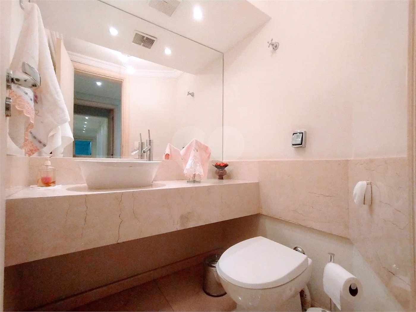 Apartamento para venda na Mooca com 4 suítes, 5 vagas. Condomínio Europa Cicero.