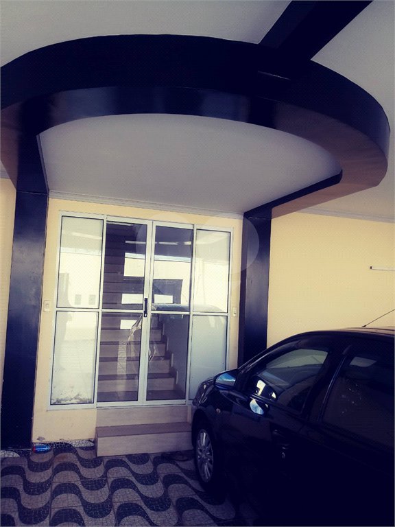 Sobrado à venda com 5 quartos em João Aranha, Paulínia, SP