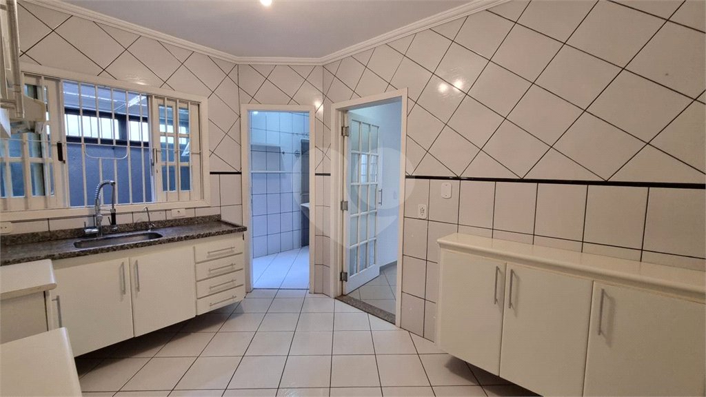 Casa à venda com 3 quartos, sendo 1 suíte,  no condomínio Residencial Villagio, São Paulo - SP