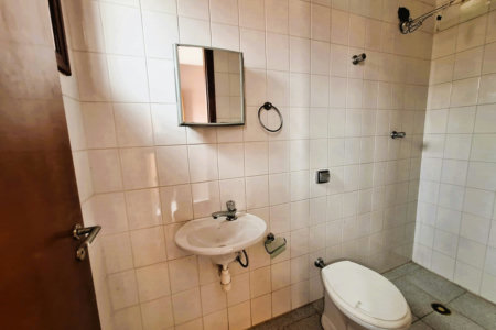 Casa à venda com 4 suítes, sendo 1 suíte externa, no Jardim Bonfiglioli, São Paulo - SP