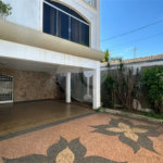 Venda Casa com 4 Dormitórios no Parque Santa Cecília