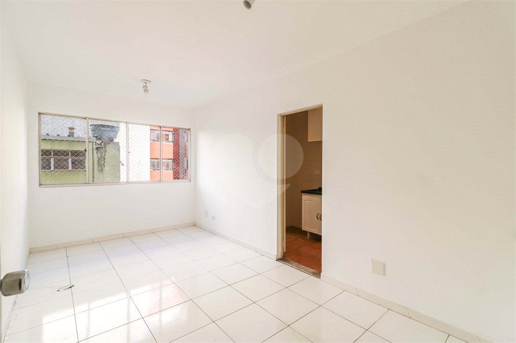 Apartamento com 1 Dorm e 1 vaga à venda na Bela Vista