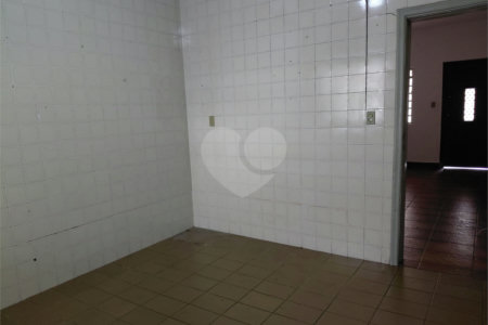 Sobrado à venda com 2 quartos em Vila Ipojuca, São Paulo, SP