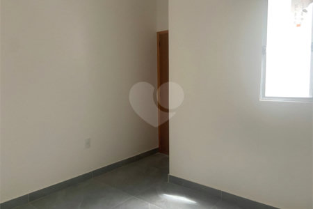 Casa à venda com 2 quartos, sendo 1 suíte, em Jardim Vergínia, Sorocaba, SP
