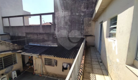Sobrado à venda com 3 quartos em Vila Santa Clara, São Paulo, SP